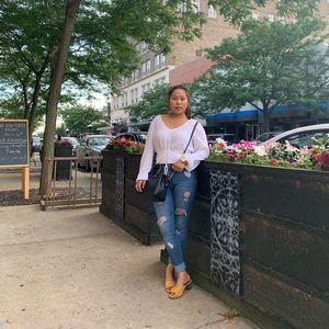 Meet your Posher, Maya